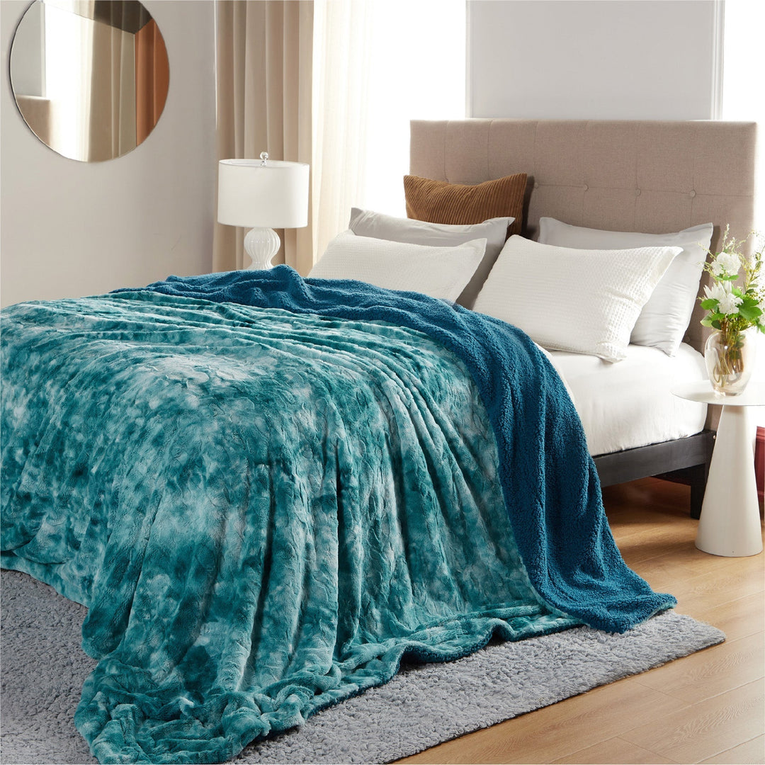 Faux Fur Sherpa Fleece Blanket